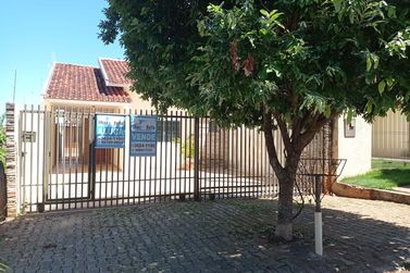 Casa &agrave; venda - Jardim Imperial I