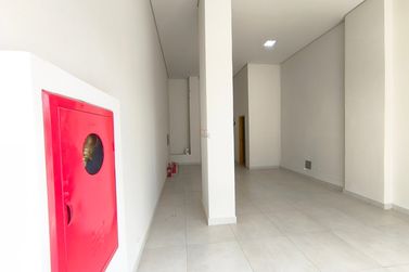 Sal&atilde;o Comercial para alugar - 50m&sup2; - Zona II