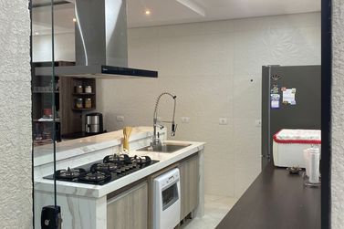 Sobrado &agrave; venda - 257m&sup2; - Jardim Yoshi
