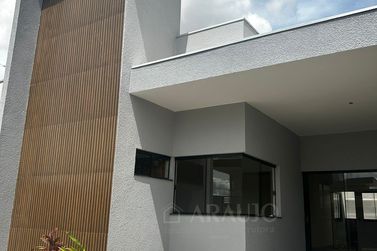 Casa &agrave; venda - 76m&sup2; - Jardim das Cerejeiras
