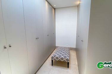 Casa &agrave; venda - 315m&sup2; - RESID. ROYAL GARDEN