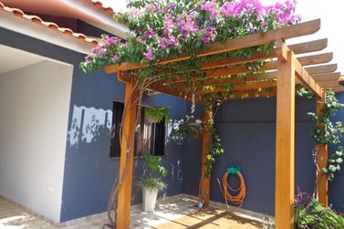 Casa &agrave; venda - 105m&sup2; - Jardim Cima
