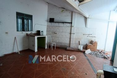 Sal&atilde;o Comercial &agrave; venda - 527m&sup2; - Zona I