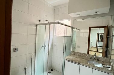 Sobrado &agrave; venda - 262m&sup2; - Zona II