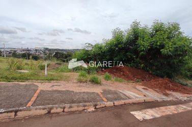 Terreno &agrave; venda - 360m&sup2; - CENTRO