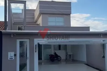 Casa &agrave; venda - 183m&sup2; - Zona III