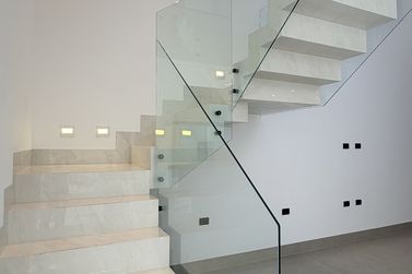 Sobrado &agrave; venda - 200m&sup2; - Jardim Colorado