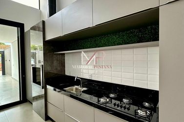 Casa &agrave; venda - 126m&sup2; - Porto Figueira