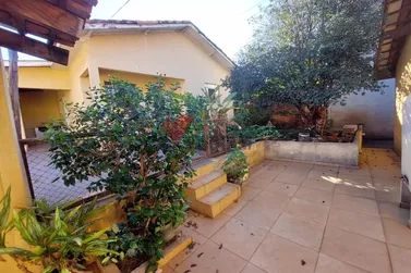Casa &agrave; venda - Zona IV