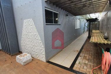 Casa para alugar - 197m&sup2; - Jardim Yoshi