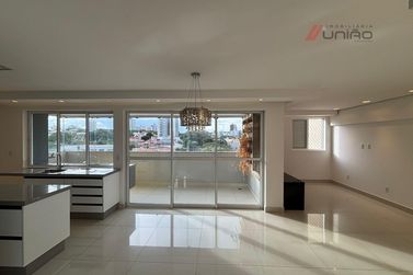 Apartamento &agrave; venda - 126m&sup2; - Zona I