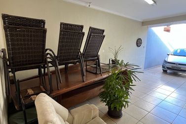 Casa &agrave; venda - 306m&sup2; - Parque do Lago
