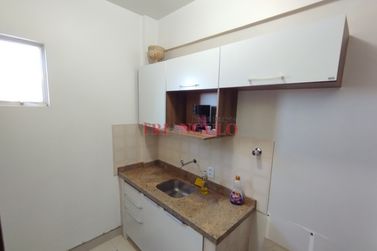 Sala Comercial &agrave; venda - 53m&sup2; - ZONA I