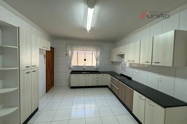 Casa &agrave; venda - 183m&sup2; - Jardim Global