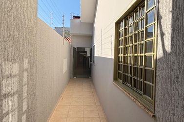 Casa para alugar - 185m&sup2; - Parque Bandeirantes