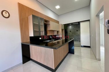 Casa &agrave; venda - 90m&sup2; - PARQUE EST&Acirc;NCIA II