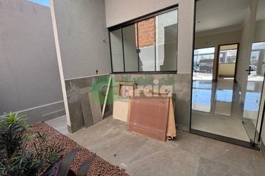 Casa &agrave; venda - 77m&sup2; - Jardim Cerejeiras