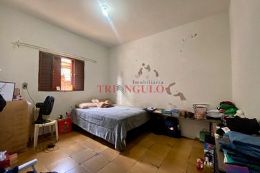 Casa &agrave; venda - 91m&sup2; - ZONA IV