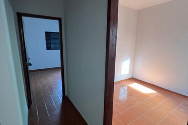 Casa para alugar - 80m&sup2; - Jardim Tangar&aacute;