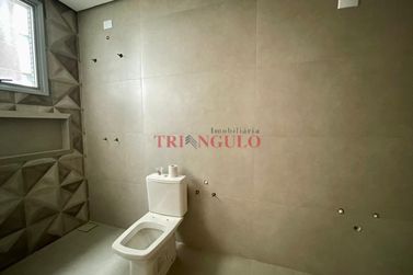 Apartamento &agrave; venda - 223m&sup2; - ZONA II