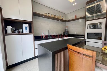 Casa &agrave; venda - 195m&sup2; - PARQUE CIDADE JARDIM