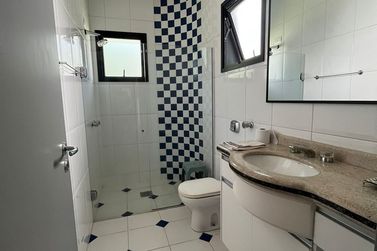 Casa &agrave; venda - 307m&sup2; - Zona I-a