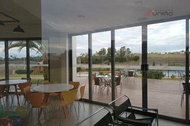 Terreno &agrave; venda - 255m&sup2; - Gleba Figueira