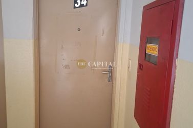 Apartamento &agrave; venda - Conjunto Residencial Ouro Verde II