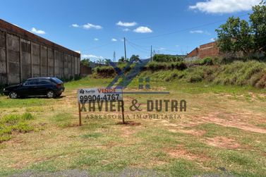 Terreno &agrave; venda - 1000m&sup2; - TERRENO PR&Oacute;XIMO A SAAU - Com 20 metros de frente por 50 de comprimento
