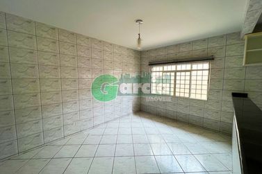 Casa &agrave; venda - 360m&sup2; - Jardim Harmonia