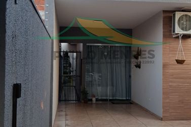 Casa &agrave; venda - 106m&sup2; - JARDIM CASTELO BRANCO