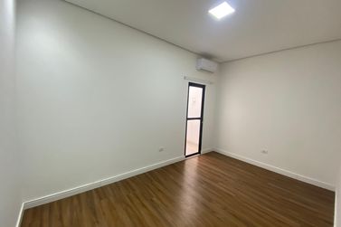 Casa &agrave; venda - 150m&sup2; - Condom&iacute;nio Paysage Essenza
