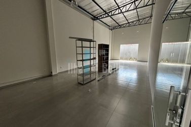 Sal&atilde;o Comercial para alugar - Parque Residencial da G&aacute;vea