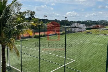 Terreno &agrave; venda - 373m&sup2; - Centro