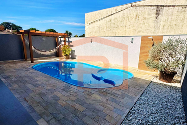 Casa &agrave; venda - 214m&sup2; - Jardim Tamoio