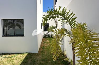 Casa &agrave; venda - 99m&sup2; - JARDIM COOPAGRO