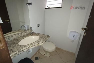 Sal&atilde;o Comercial para alugar - 600m&sup2; - Zona I