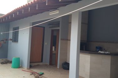 Casa para alugar - 100m&sup2; - Jardim Alphaville