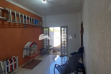 Casa &agrave; venda - 130m&sup2; - JARDIM COOPAGRO