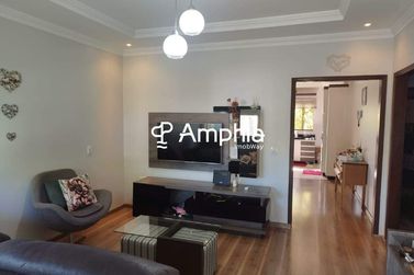 Casa &agrave; venda - 180m&sup2; - Centro
