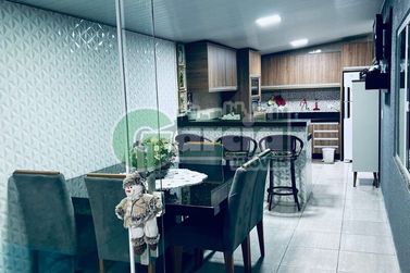 Casa &agrave; venda - 105m&sup2; - Zona VI