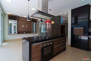 Casa &agrave; venda - 347m&sup2; - Residencial Royal Garden