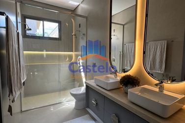 Casa &agrave; venda - 260m&sup2; - RESIDENCIAL EURO PARK