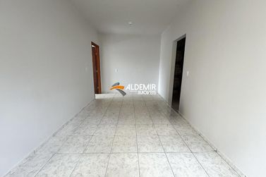 Casa para alugar - 92m&sup2; - Zona 06