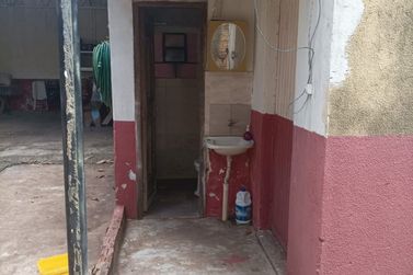 Sal&atilde;o Comercial &agrave; venda - 525m&sup2; - Zona VI