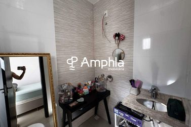 Casa &agrave; venda - 68m&sup2; - Santa Felicidade