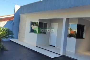 Casa &agrave; venda - 161m&sup2; - PARQUE ALTO PARAN&Aacute;