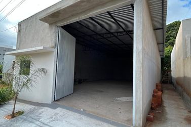 Sal&atilde;o Comercial &agrave; venda - 201m&sup2; - Jardim Aeroporto II