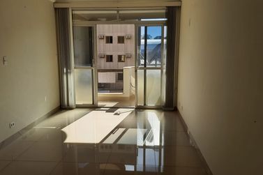 Apartamento &agrave; venda - 106m&sup2; - Zona I