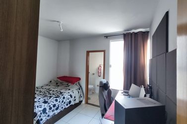 Casa &agrave; venda - 85m&sup2; - Jardim Veneza